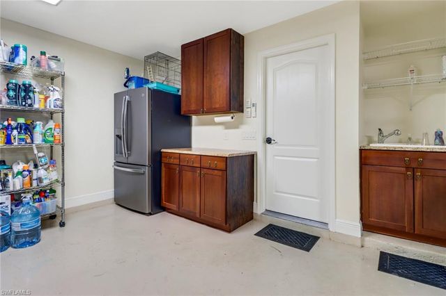 16117 Herons View DR, Alva, FL 33920