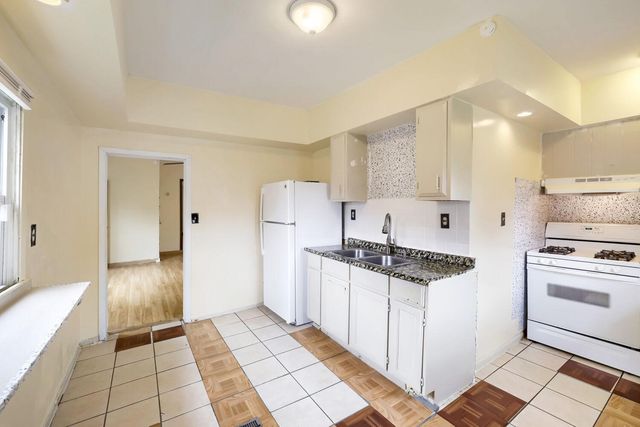3102 Morgan Avenue N, Minneapolis, MN 55411