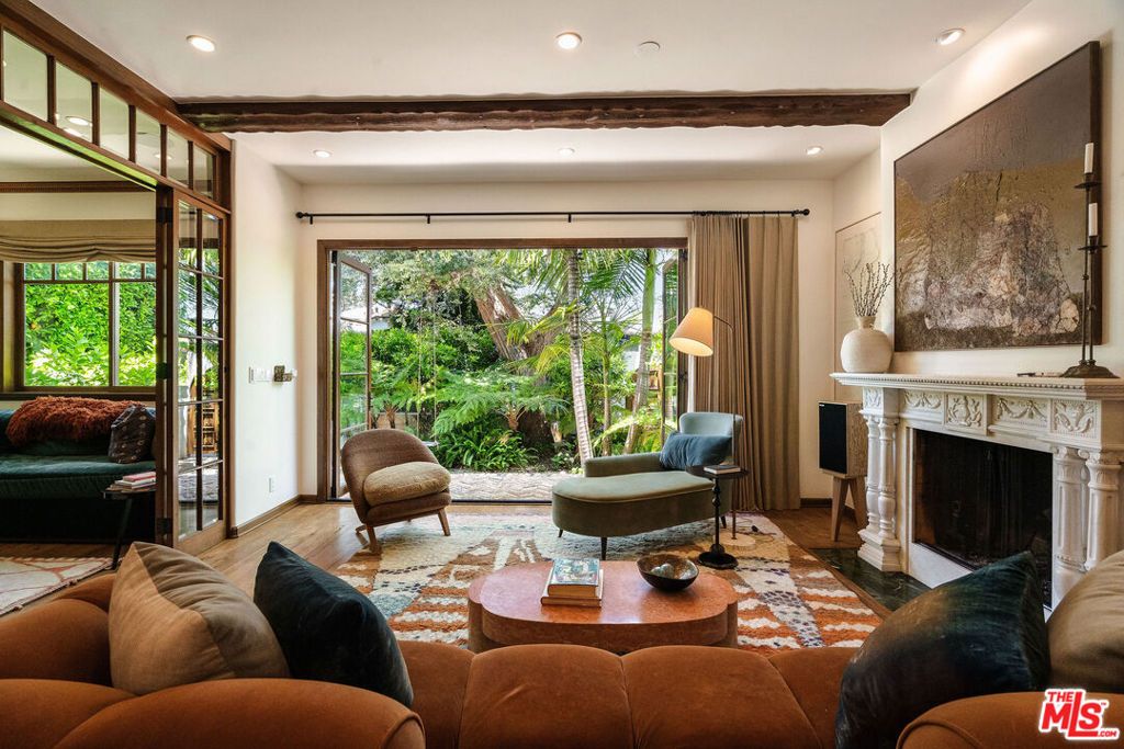 1623 Crescent Place, Venice, CA 90291 — exterior