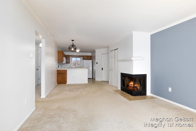 3280 Devonwood Hills Ne 6, Plainfield Twp, MI 49525