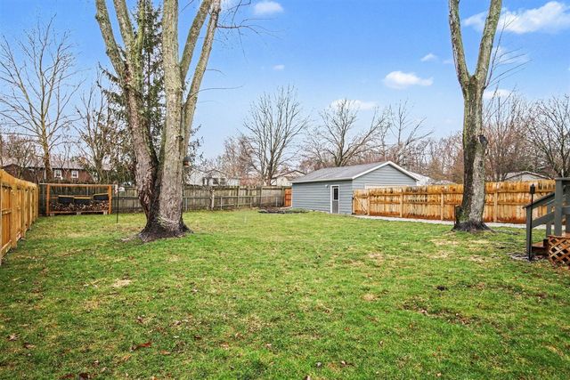 5887 Glenbrook Avenue, Kentwood, MI 49508