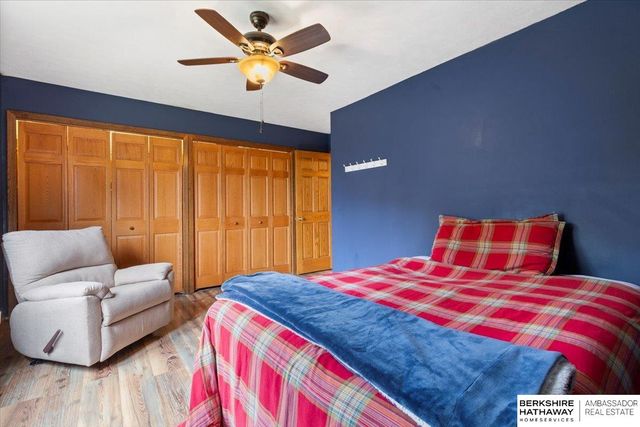 444 Skyline Drive, Elkhorn, NE 68022