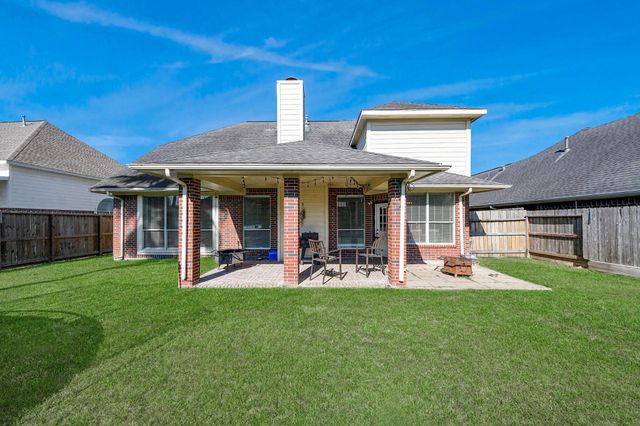 10514 Ravens Way, Baytown, TX 77523