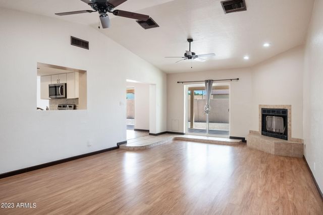 4662 W KINGS Avenue, Glendale, AZ 85306