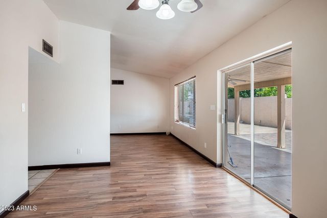 4662 W KINGS Avenue, Glendale, AZ 85306