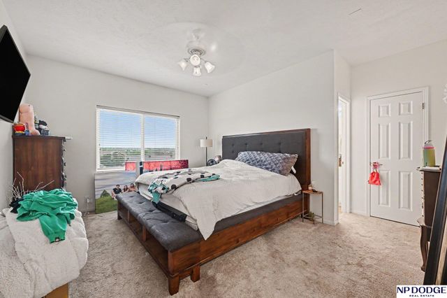 7312 S 182 Street, Omaha, NE 68136