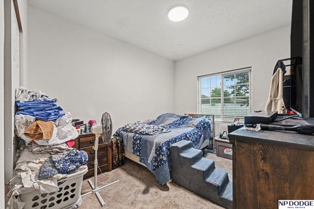 7312 S 182 Street, Omaha, NE 68136