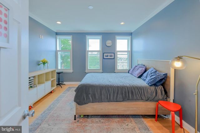 1436 N BOND ST, Baltimore, MD 21213