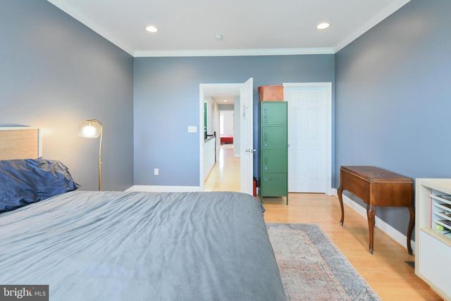 1436 N BOND ST, Baltimore, MD 21213