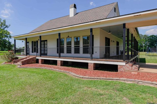 4894 La Hwy 412, Slaughter, LA 70777