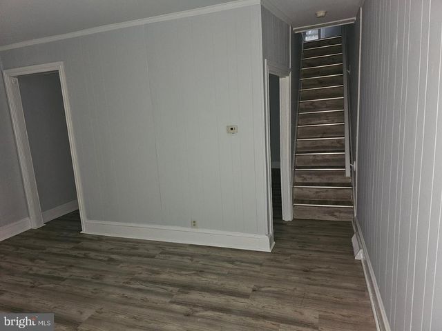 32 N GOVERNORS AVE, Dover, DE 19904