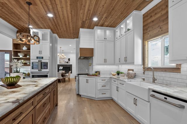 601 S Jupiter Road, Allen, TX 75002