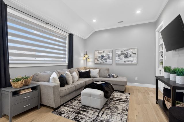 601 S Jupiter Road, Allen, TX 75002