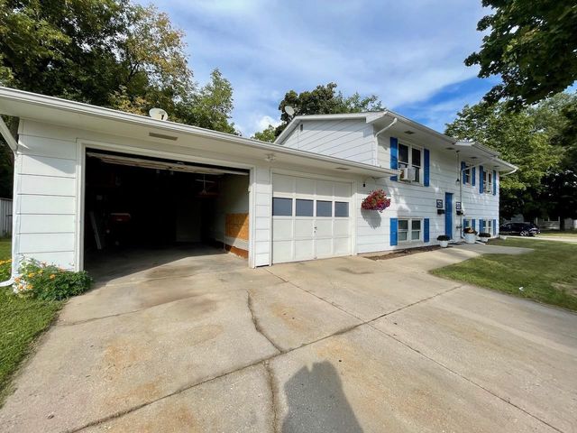 1421 RIDGEWAY DRIVE, De Pere, WI 54115