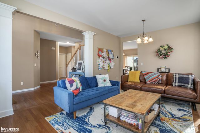 19164 Hazelton Drive, Macomb Twp, MI 48042