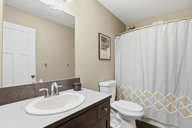 5515 S Russell Ln, Spokane, WA 99224