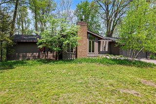 8 Lodge Pole Road, Perinton, NY 14534