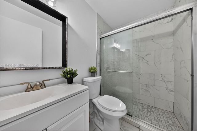 6205 Kendale Lakes Cir 279, Miami, FL 33183