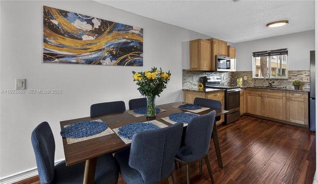 6205 Kendale Lakes Cir 279, Miami, FL 33183