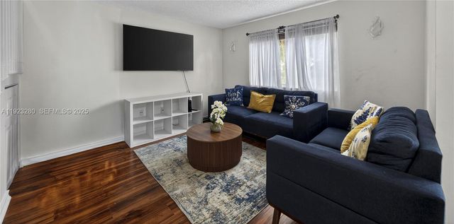 6205 Kendale Lakes Cir 279, Miami, FL 33183