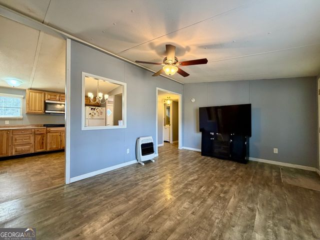 127 Kolby Lane, Clayton, GA 30525