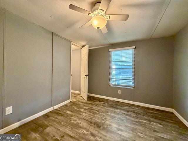 127 Kolby Lane, Clayton, GA 30525