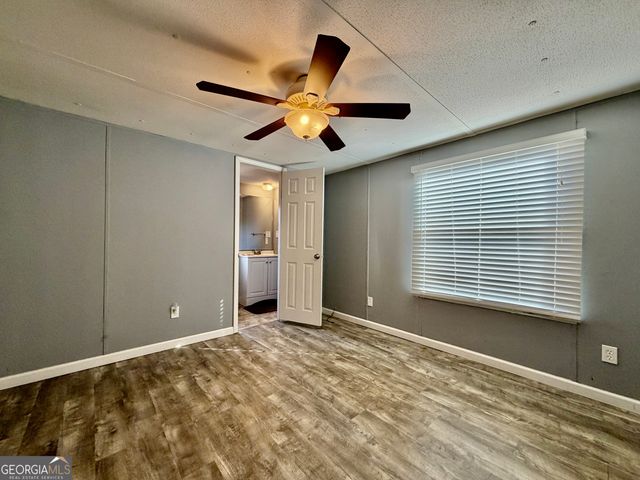 127 Kolby Lane, Clayton, GA 30525