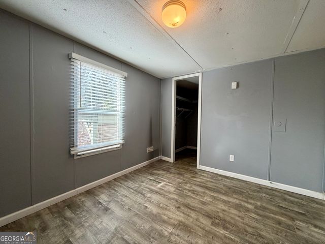 127 Kolby Lane, Clayton, GA 30525