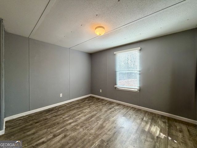 127 Kolby Lane, Clayton, GA 30525