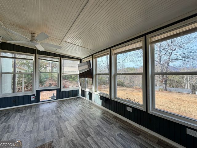 127 Kolby Lane, Clayton, GA 30525