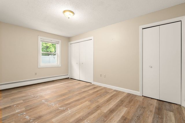 76 Mitchell Dr 76, Chicopee, MA 01022