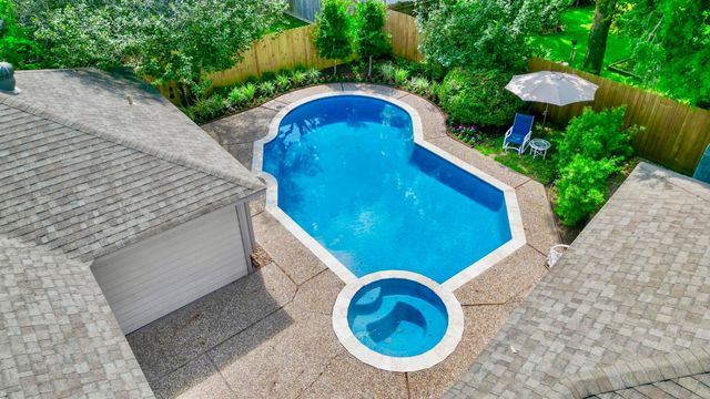 18315 Forest Town Drive, Houston, TX 77084