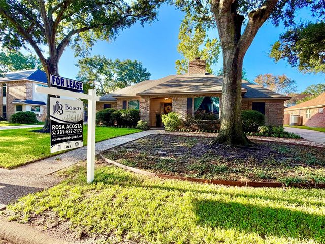 18315 Forest Town Drive, Houston, TX 77084