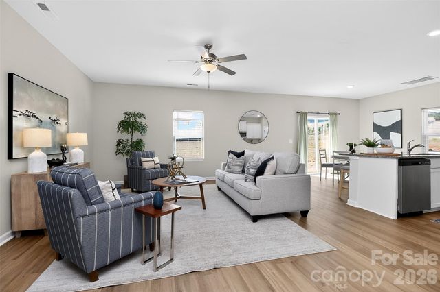 3124 Wynn Way, Charlotte, NC 28215