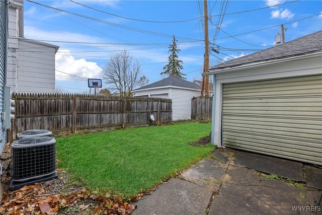 11 Norwalk Avenue, Buffalo, NY 14216