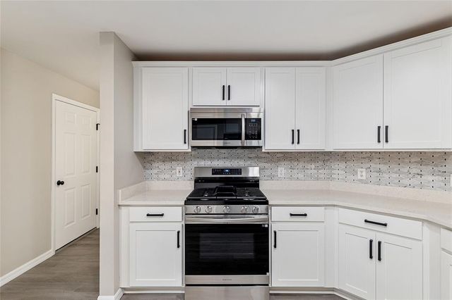 9729 SW 97TH STREET, Ocala, FL 34481