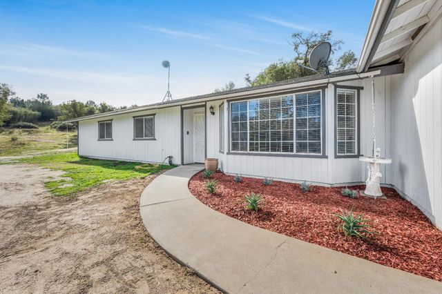 31643 Buck Run Lane, Coarsegold, CA 93614