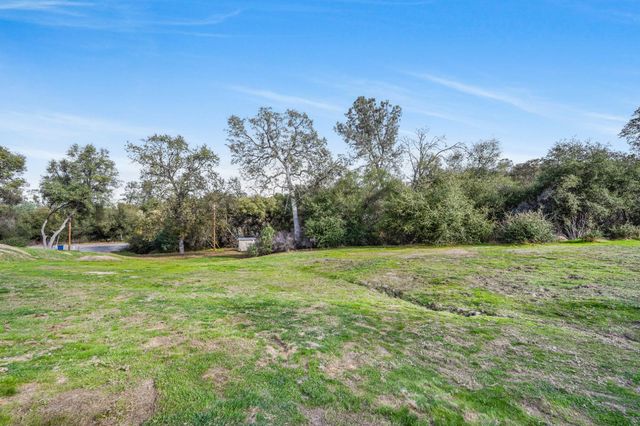 31643 Buck Run Lane, Coarsegold, CA 93614
