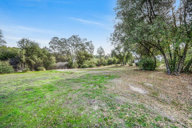 31643 Buck Run Lane, Coarsegold, CA 93614