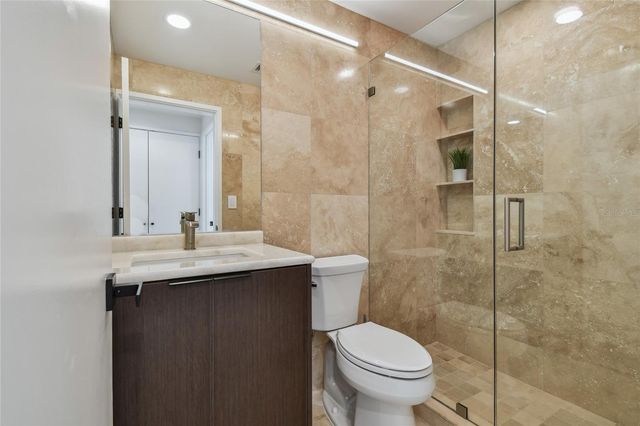 941 SEDDON COVE WAY, Tampa, FL 33602