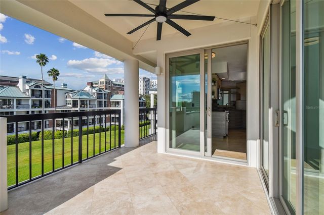 941 SEDDON COVE WAY, Tampa, FL 33602