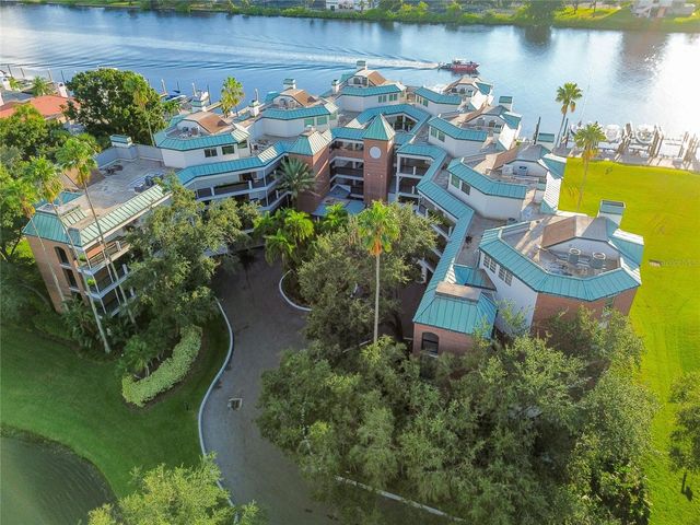 941 SEDDON COVE WAY, Tampa, FL 33602