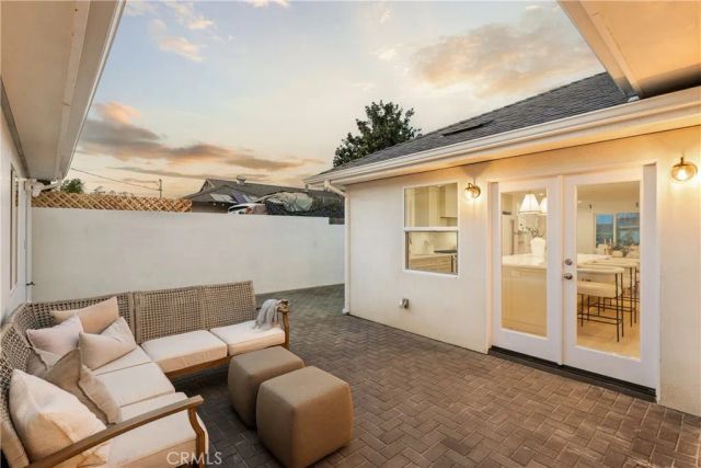 2806 Pacific Coast, Torrance, CA 90505