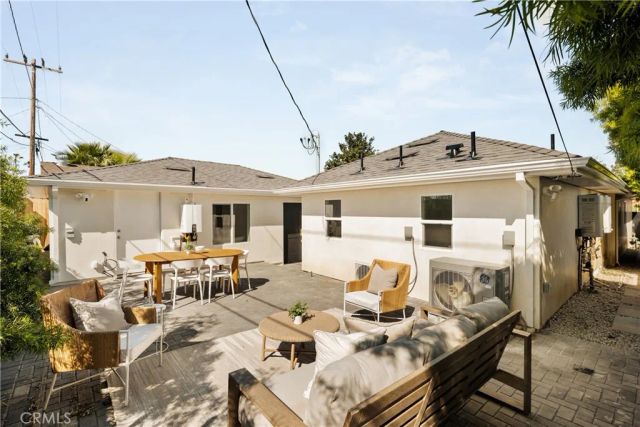 2806 Pacific Coast, Torrance, CA 90505