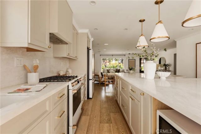 2806 Pacific Coast, Torrance, CA 90505