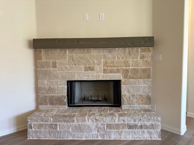 128 Oak Grove Way, Springtown, TX 76082