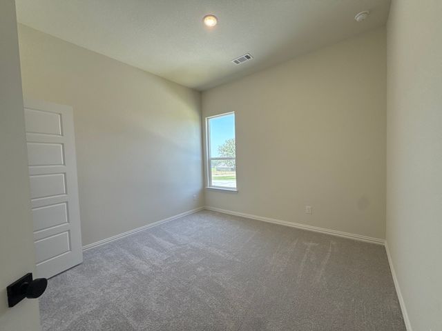 128 Oak Grove Way, Springtown, TX 76082