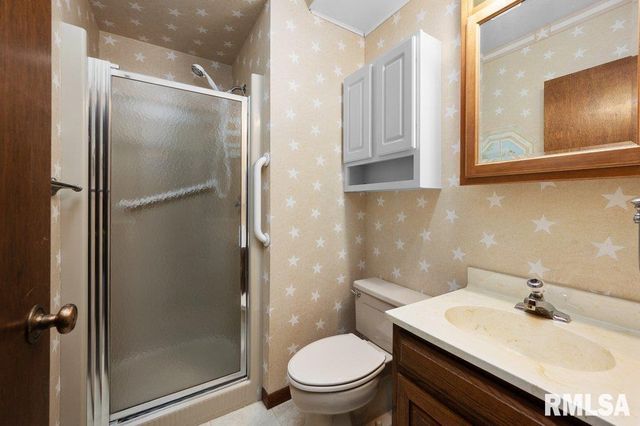 4828 6th Ave Dr Avenue, Moline, IL 61265