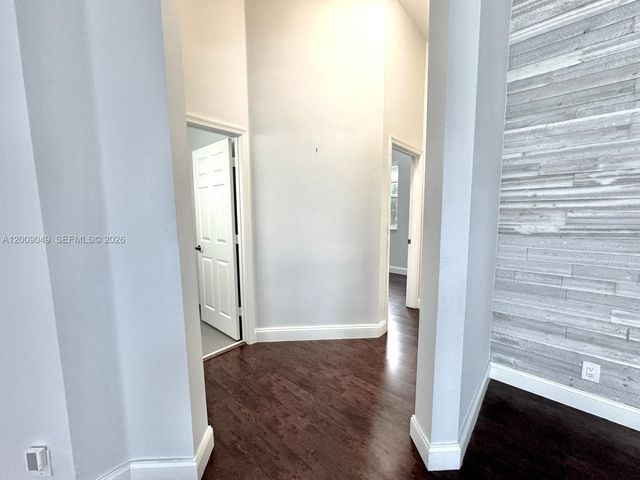 280 SW 167th Ave, Pembroke Pines, FL 33027