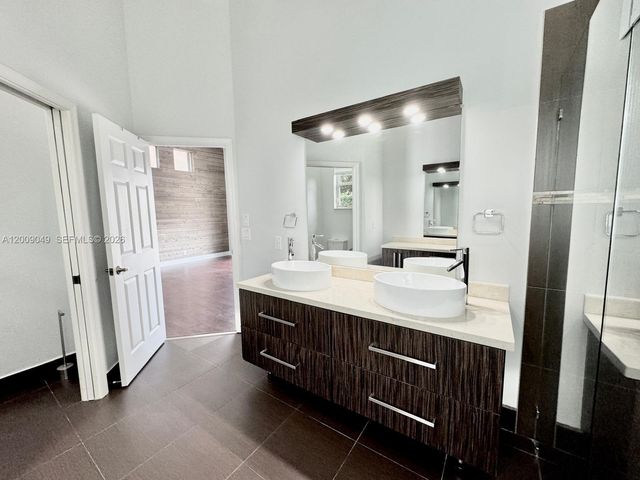 280 SW 167th Ave, Pembroke Pines, FL 33027